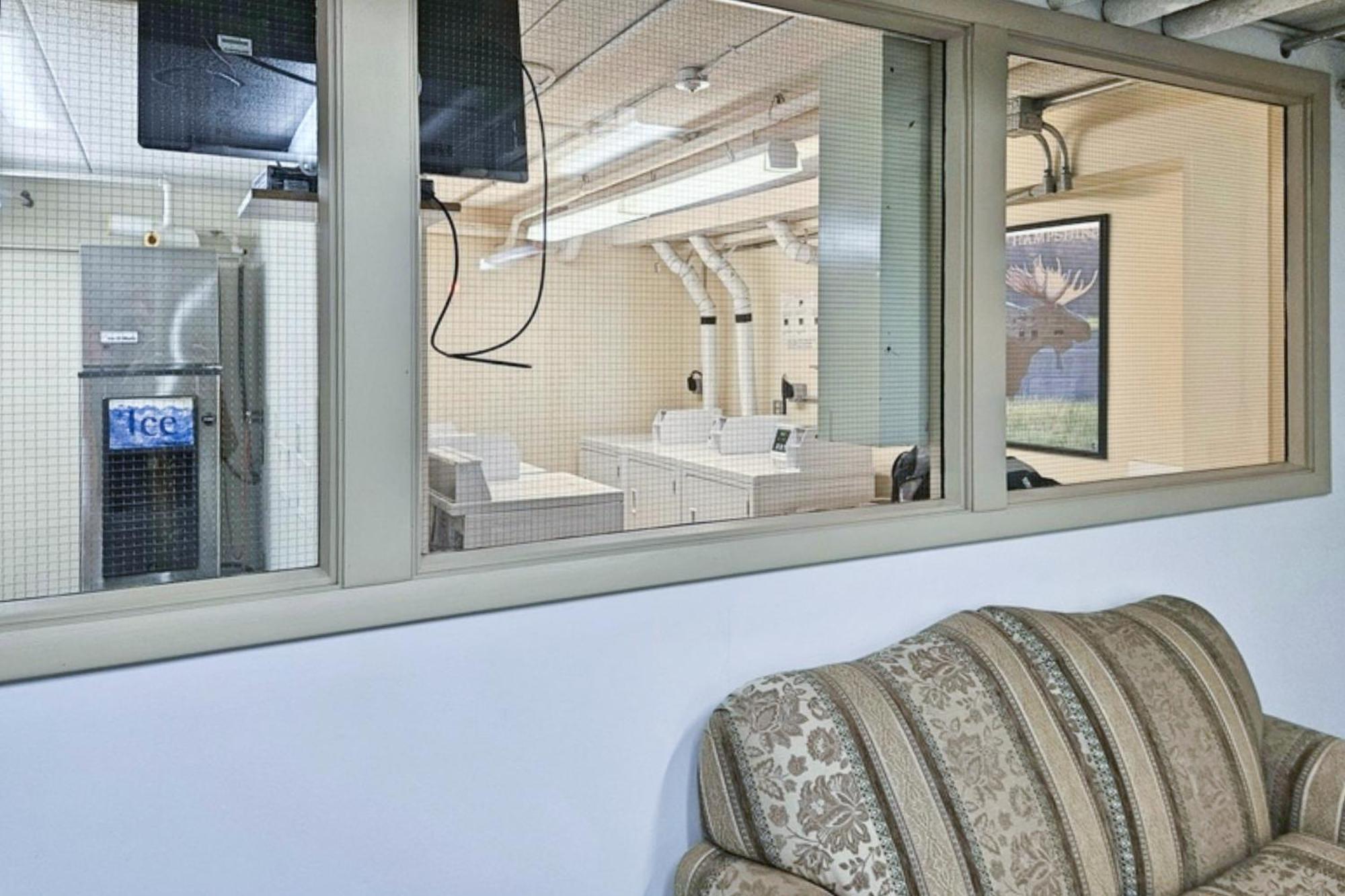 The Lincoln Studio At Rivergreen Экстерьер фото
